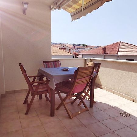 T&T Sea View Apartments Τρογκίρ Εξωτερικό φωτογραφία