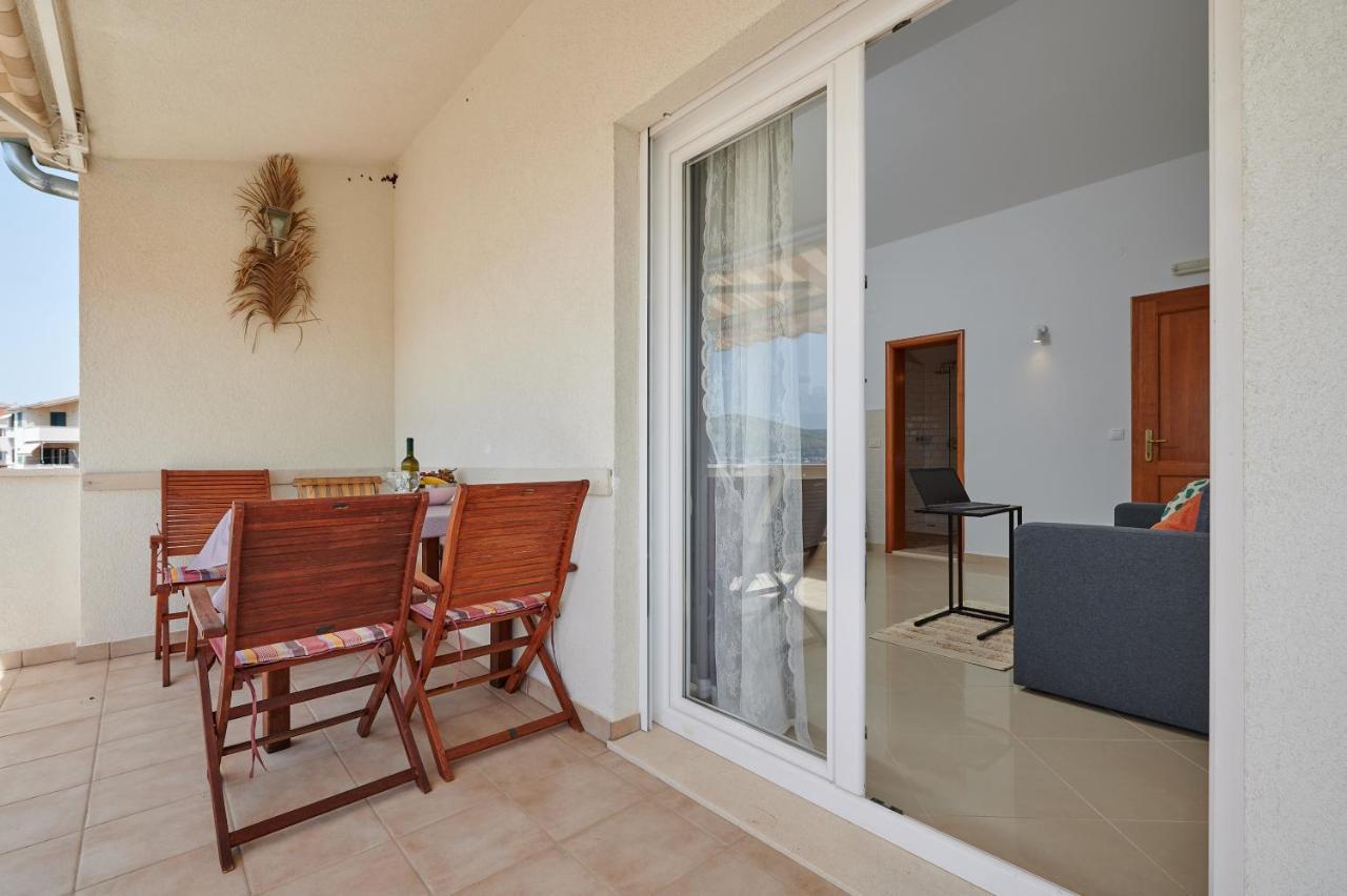 T&T Sea View Apartments Τρογκίρ Εξωτερικό φωτογραφία
