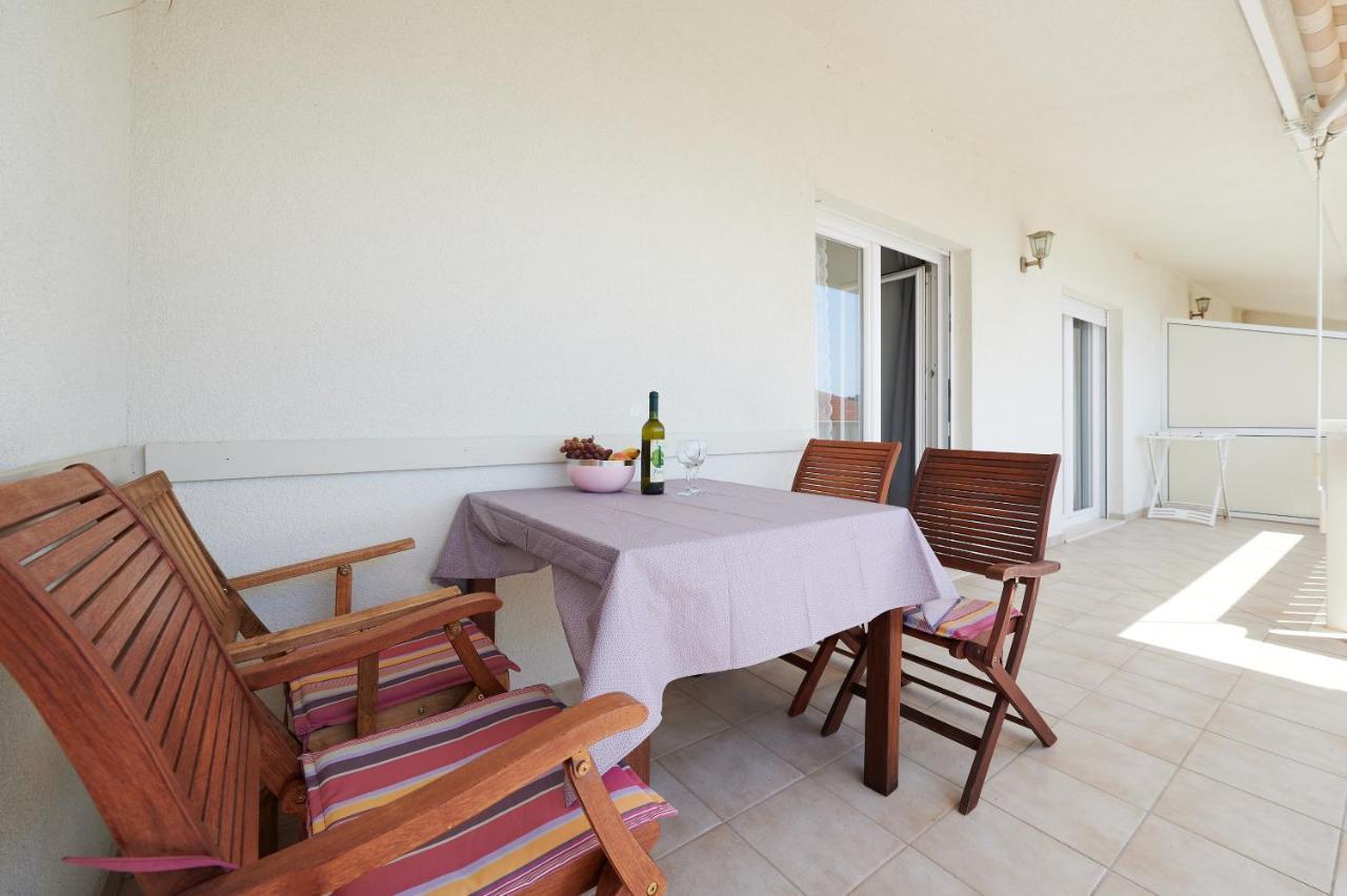 T&T Sea View Apartments Τρογκίρ Εξωτερικό φωτογραφία