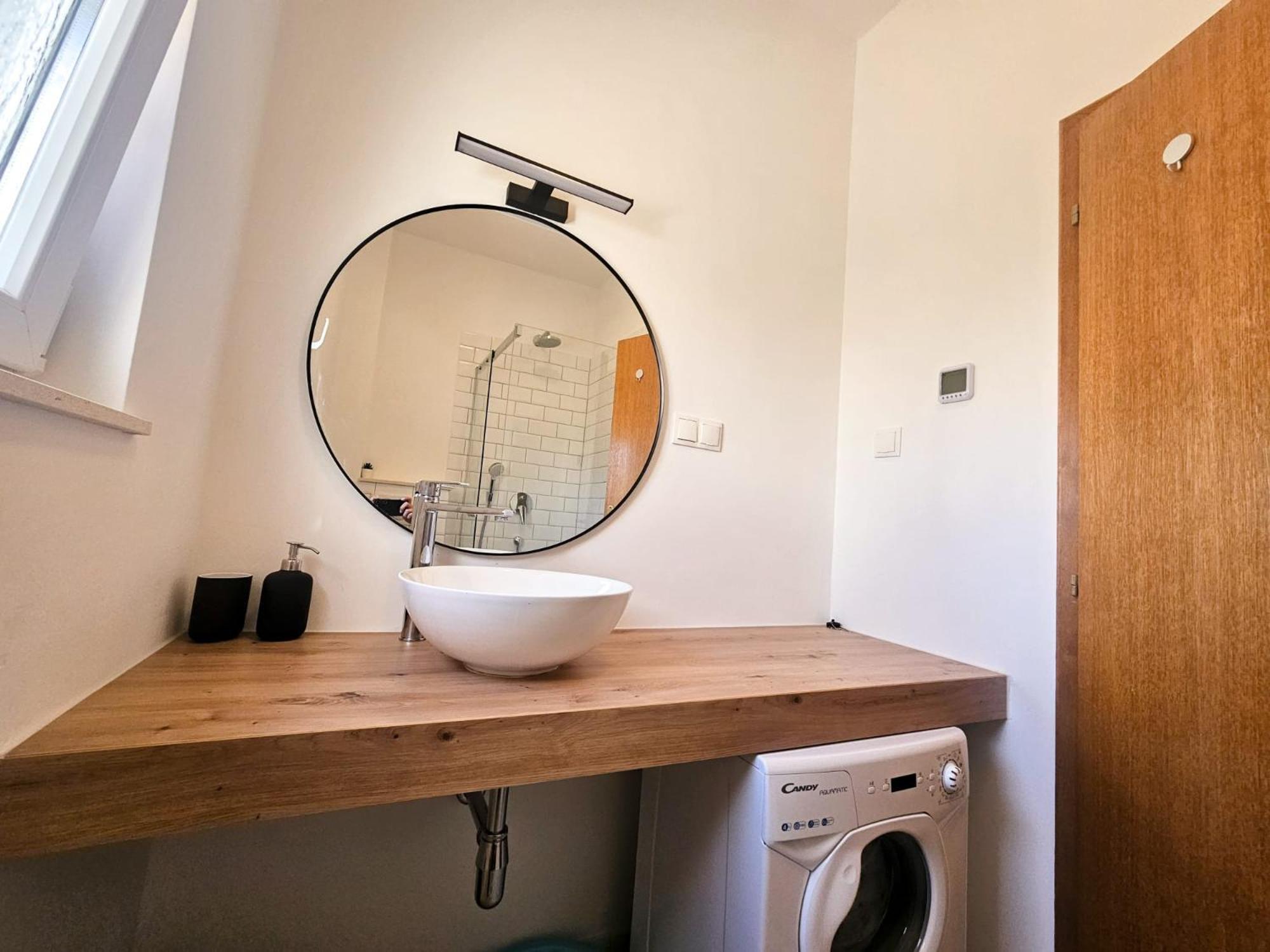 T&T Sea View Apartments Τρογκίρ Εξωτερικό φωτογραφία