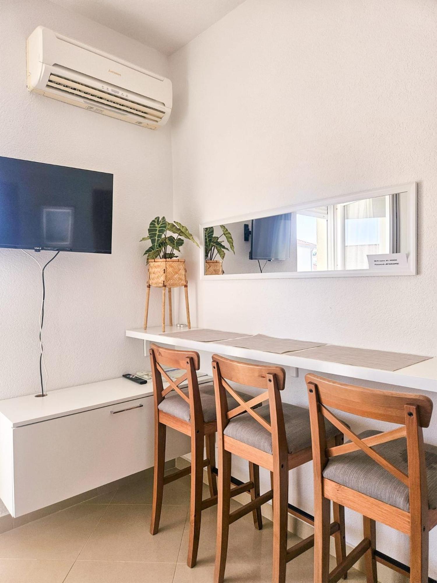 T&T Sea View Apartments Τρογκίρ Εξωτερικό φωτογραφία